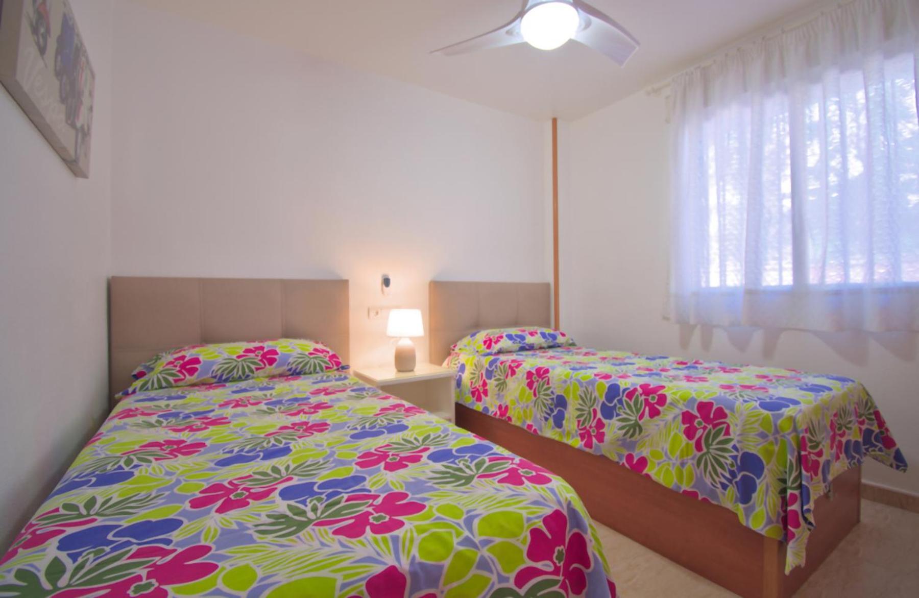 Castillo Playa By Edeal Homes Denia Bagian luar foto